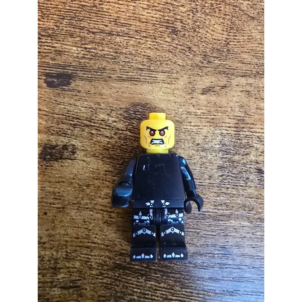 LEGO Collectible Minifigure Series 7 Evil Knight (col110)